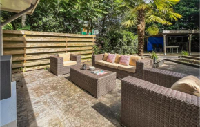 2 Bedroom Gorgeous Home In Ommen